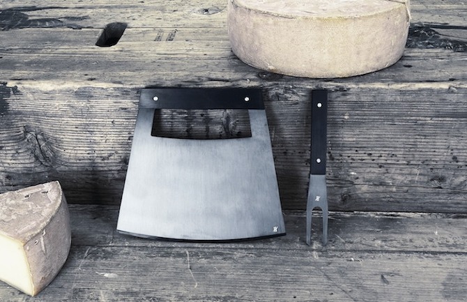 Cheese Knifes by Jacques Elie Ribeyron in THISISPAPER MAGAZINE couteaux%20sur%20bois Cheese Knifes by Jacques Elie Ribeyron in THISISPAPER MAGAZINE